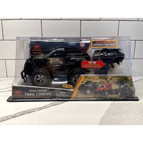 2004 RC Trail Riders Ford F-150 Truck by New Bright Industrial, Black - Picture 1 of 7